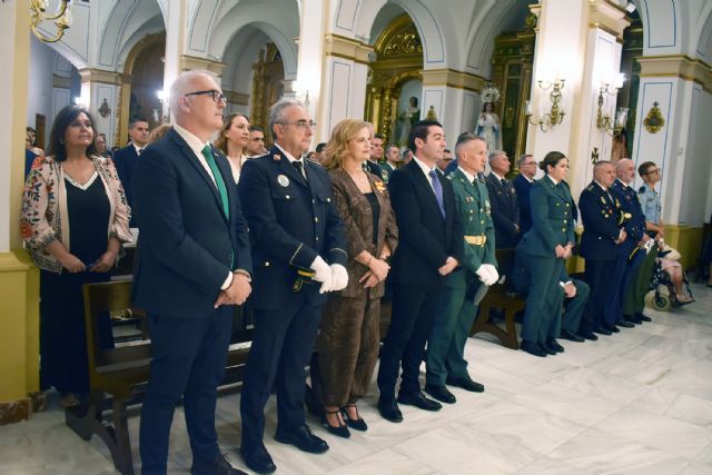 La Guardia Civil rinde homenaje a su patrona, la Virgen del Pilar, con su tradicional misa - 4, Foto 4