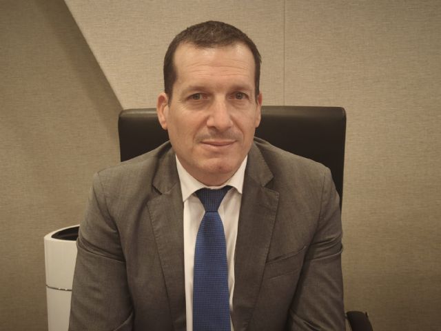 Manuel Sevilla: 'López Miras quiere debilitar la Ley del Mar Menor rebajando las sanciones a quienes lo contaminan' Manuel Sevilla: 'López Miras quiere debilitar la Ley del Mar Menor rebajando las sanciones a quienes lo contaminan'