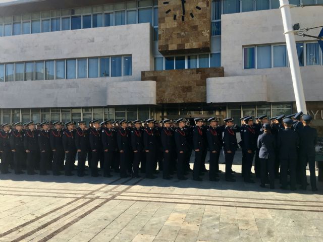 El alcalde declaró vecinos de San Javier a los nuevos alumnos de la AGA en su tradicional visita al Ayuntamiento - 3, Foto 3