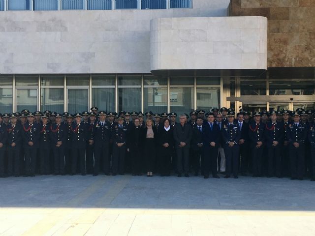 El alcalde declaró vecinos de San Javier a los nuevos alumnos de la AGA en su tradicional visita al Ayuntamiento - 4, Foto 4