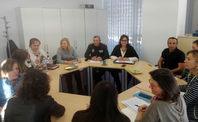 La mesa local de coordinación contra la violencia de género de Las Torres de Cotillas celebra su reunión semestral - 3, Foto 3