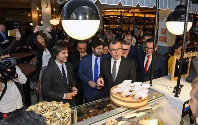 El Mercado de Correos abre sus puertas como un nuevo foco turístico y gastronómico en Murcia - 2, Foto 2