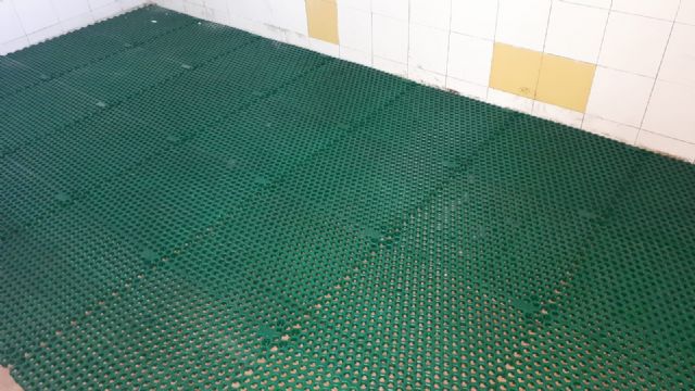 El Ayuntamiento de Pliego sigue mejorando las instalaciones deportivas con el arreglo de los vestuarios del campo de fútbol - 2, Foto 2