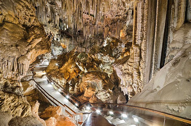 Cuatro cuevas españolas elegidas entre las mejores del mundo - 2, Foto 2