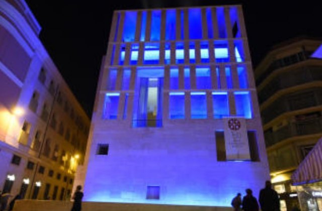 Murcia ilumina de azul las fachadas más destacadas para celebrar el día mundial de la diabetes - 1, Foto 1