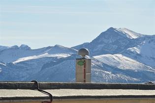 Fomento embarca una estación GNSS en el buque Hespérides con destino a la Antártida - 2, Foto 2