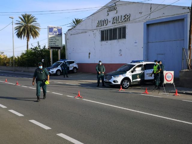 Policía Nacional y Guardia Civil reforzarán los controles durante el fin de semana para garantizar las restricciones a la movilidad decretadas por el Gobierno Regional - 1, Foto 1