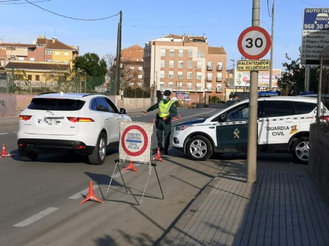 Policía Nacional y Guardia Civil reforzarán los controles durante el fin de semana para garantizar las restricciones a la movilidad decretadas por el Gobierno Regional - 2, Foto 2