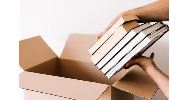 El Ministerio de Cultura y Deporte anuncia un acuerdo con Correos y libreros para abaratar los envíos de libros - 1, Foto 1