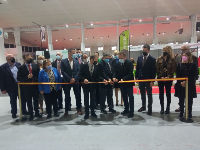 La Exposición Canina y el Salón de la Mascota reúnen en IFEPA a unos 1.700 perros - 1, Foto 1