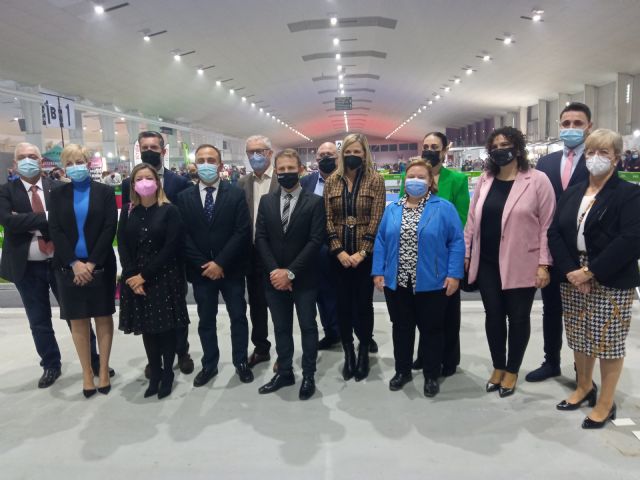 La Exposición Canina y el Salón de la Mascota reúnen en IFEPA a unos 1.700 perros - 2, Foto 2