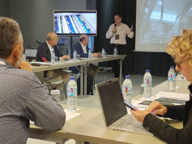 La Región de Murcia muestra a la Comisión Europea la sostenibilidad en la producción y comercialización de los aceites esenciales - 1, Foto 1