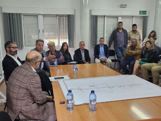 El alcalde insiste en que la solución definitiva para el paso del Ave por Torrecilla es ampliar el viaducto como reclaman los vecinos - 2, Foto 2