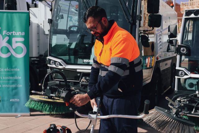 Fortuna presenta un nuevo modelo de limpieza viaria más moderno y respetuoso con el entorno - 4, Foto 4