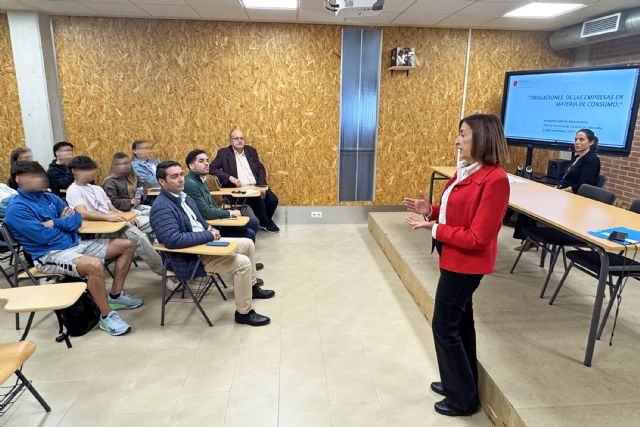 Los escolares del IES La Florida se informan sobre sus derechos como consumidores - 2, Foto 2