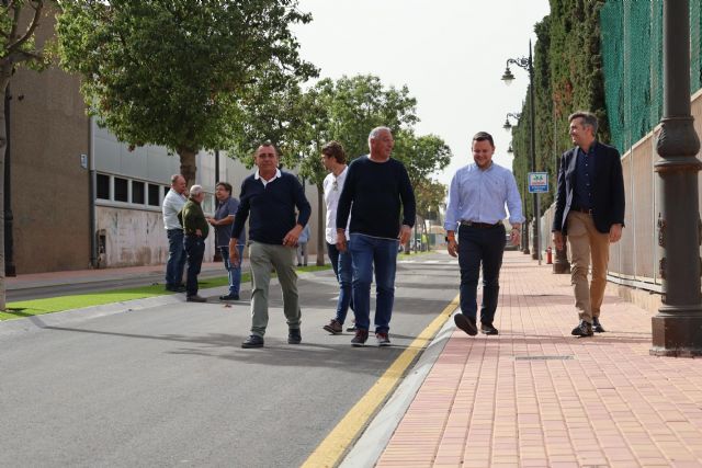 El Ayuntamiento mejora la accesibilidad y seguridad vial de la Avenida El Taibilla - 1, Foto 1