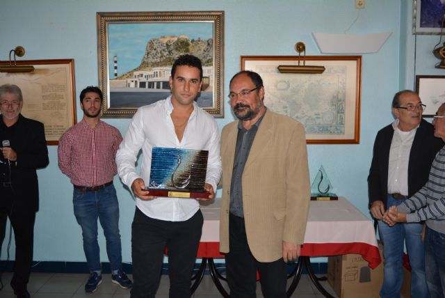 José Luis Ruiz Parra se proclama campeón Villa de Águilas y Alfonso Sánchez Soler es galardonado como Pescador del Año 2016 - 1, Foto 1