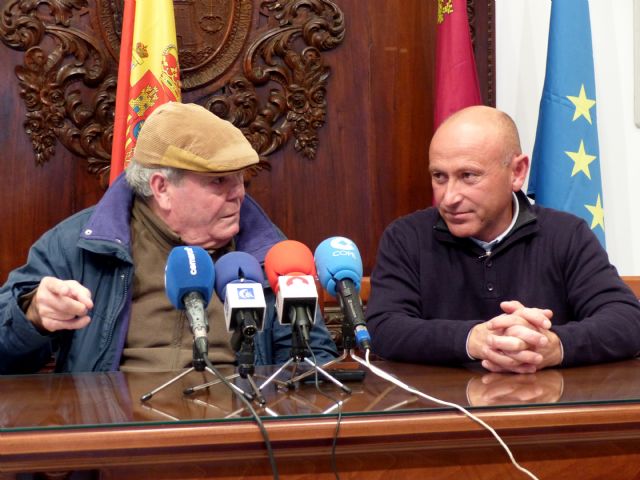 IU-V culpa a la administración y a Ferrovial  del derrumbe en Calvario Viejo - 1, Foto 1