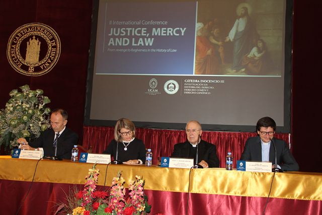 Más de 70 ponentes internacionales analizan el papel de la Misericordia en relación con la justicia y el derecho - 1, Foto 1