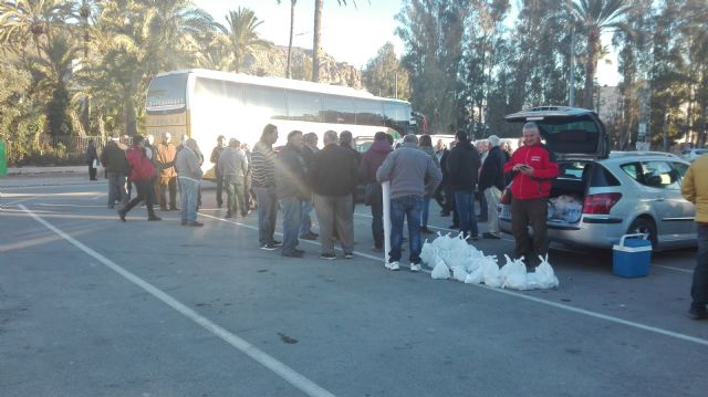 Los regantes de Alhama se suman a la manifestacin para pedir agua, Foto 1