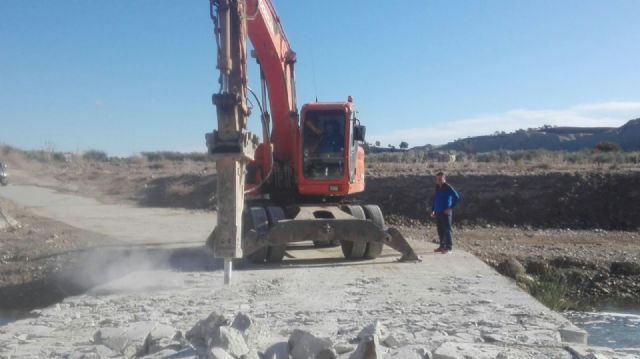 El Ayuntamiento de Campos del Río comienza las obras de recuperación ambiental del Río Mula - 2, Foto 2