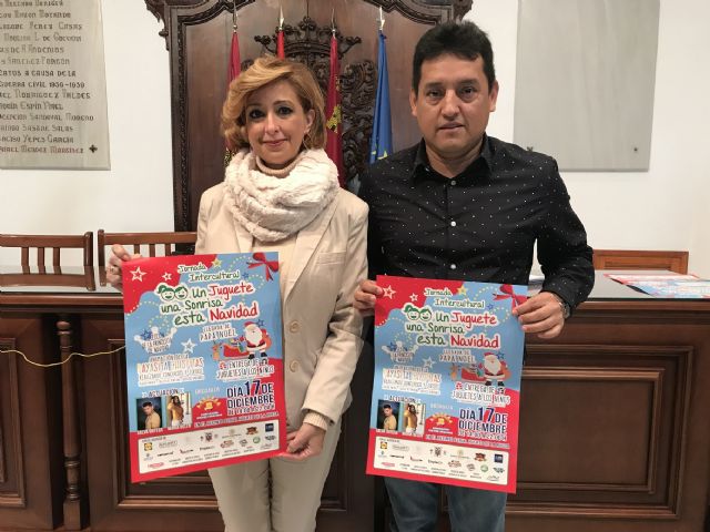 La Asociación Nuevos Lorquinos realizará el domingo en el Huerto de la Rueda una entrega solidaria de 1.100 juguetes para los niños más desfavorecidos de la ciudad - 1, Foto 1