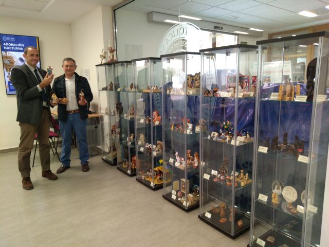 La UCAM de Cartagena acoge una exposición de 73 belenes de los cinco continentes - 2, Foto 2
