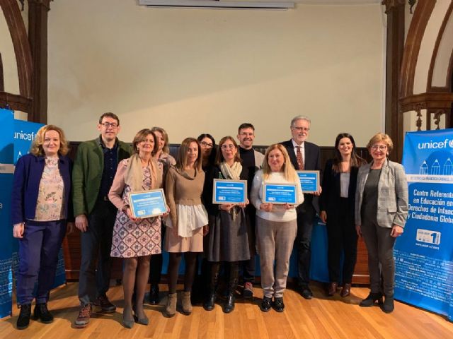Cuatro centros educativos del municipio son reconocidos como Referentes en Derechos de Infancia - 1, Foto 1
