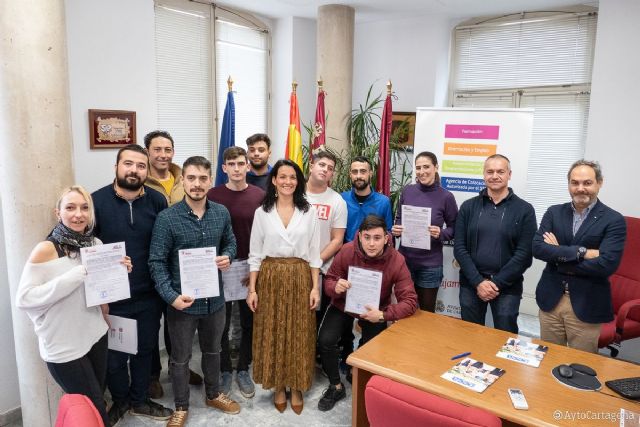 La ADLE forma a diez desempleados para que se inserten en el mercado laboral a través de un curso de soldadura - 1, Foto 1