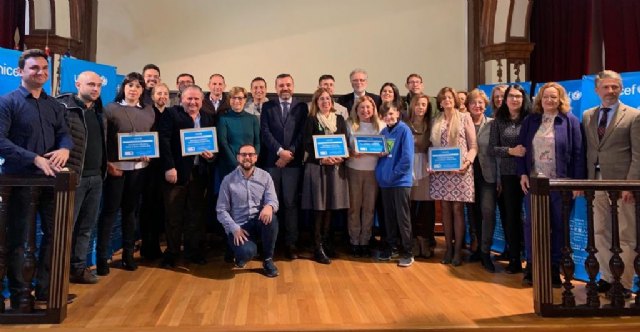 Entregan la distinción como Centros Referentes en Educación en Derechos de Infancia a seis centros de la Región de Murcia - 2, Foto 2