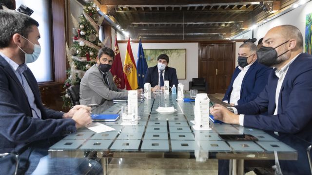 López Miras defiende la unión de todos los que creemos en España para alcanzar un acuerdo nacional de agua - 2, Foto 2