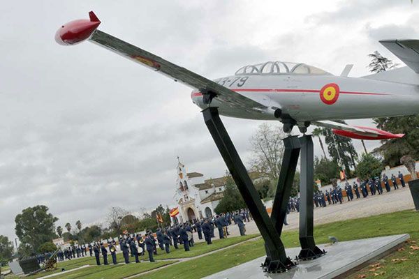 La Base Aérea de Tablada (Sevilla) celebra el día de su patrona, la Virgen de Loreto - 2, Foto 2