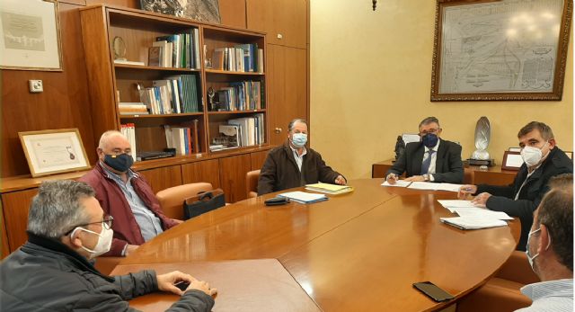 Urrea ha mantenido una reunión de trabajo con la Comunidad de Regantes Cañada del Judío de Jumilla - 1, Foto 1