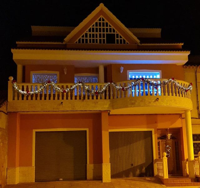 El Ayuntamiento de Puerto Lumbreras organiza el III Concurso de balcones y ventanas navideños para fomentar el ambiente festivo en el municipio - 1, Foto 1