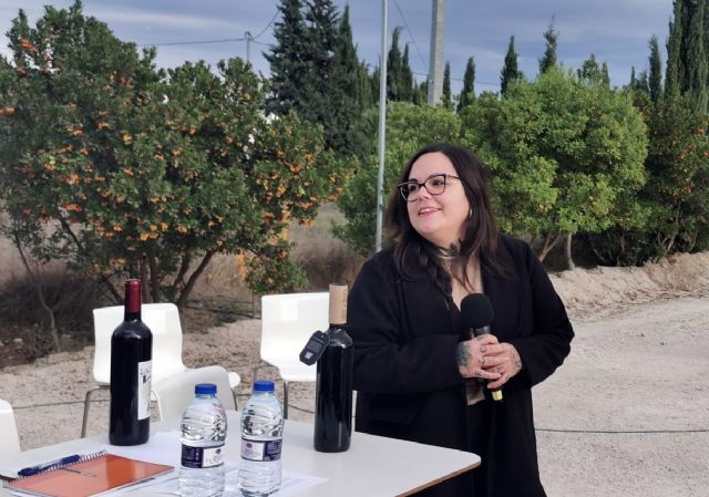 Más de cien personas asisten a la jornada “Mujer Emprendedora de la Comarca del Noroeste” - 2, Foto 2