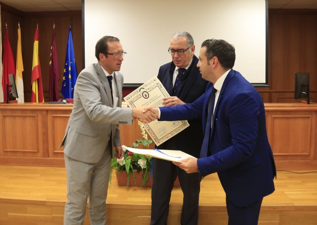 A la educación en España le falta mejorar en creatividad y emprendedurismo - 1, Foto 1