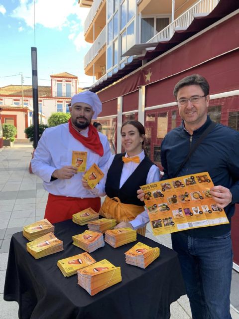 La Ruta de la Tapa Abre la Boca de Los Alcázares cierra con unas 650 participaciones y 10 jamones sorteados - 1, Foto 1