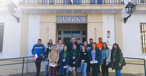 Se incorporan otros trece jóvenes al plan de empleo local de Alcalá del Río - 1, Foto 1