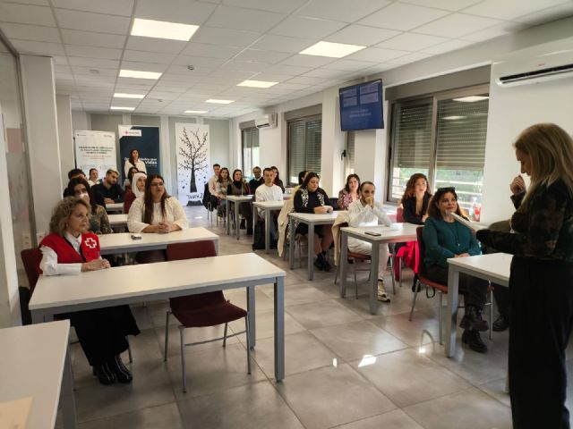 Cruz Roja celebra la clausura de la segunda edición de TándEM para jóvenes de Garantía Juvenil en la Región de Murcia - 4, Foto 4