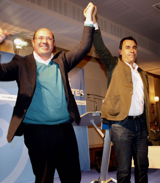 Pedro Antonio Sánchez: Con el sello del Partido Popular estamos construyendo una Región con fortaleza, esperanza y futuro - 2, Foto 2