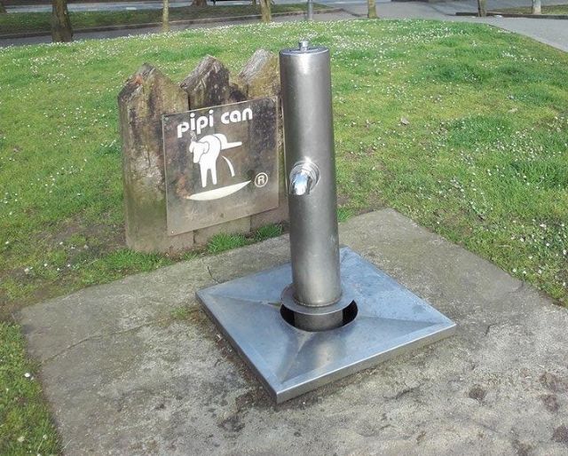 El Ayuntamiento instalará dos 'pipicanes' en las avenidas de la Libertad y Ronda Poniente - 2, Foto 2