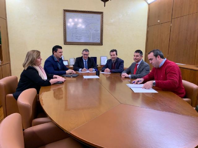 El Alcalde de San Javier, José Miguel Luengo insiste ante la CHS en la necesidad de llevar a cabo acciones en las zonas altas de las ramblas para paliar las consecuencias de las aguas torrenciales - 1, Foto 1