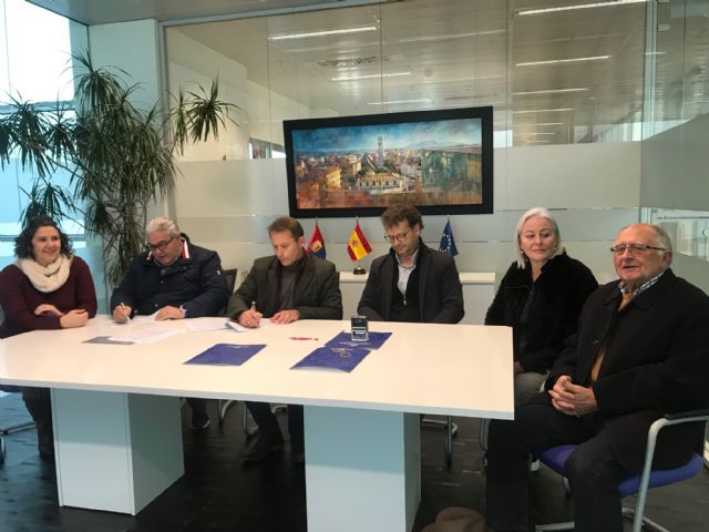 El Ayuntamiento de Torre Pacheco y la Asociación Amigos de la Música de Torre Pacheco firman un nuevo convenio de colaboración. - 3, Foto 3