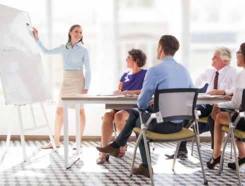 El 59% de las empresas estaría dispuesto a pagar más a trabajadores con nivel de idiomas - 1, Foto 1