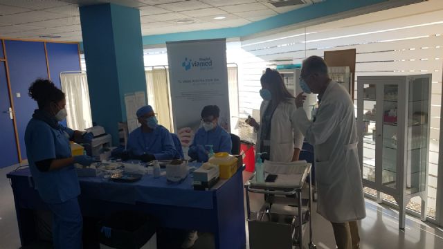 El Ayuntamiento de Murcia extiende la vacunación frente al Covid-19 al Hospital Viamed San José de Alcantarilla - 2, Foto 2