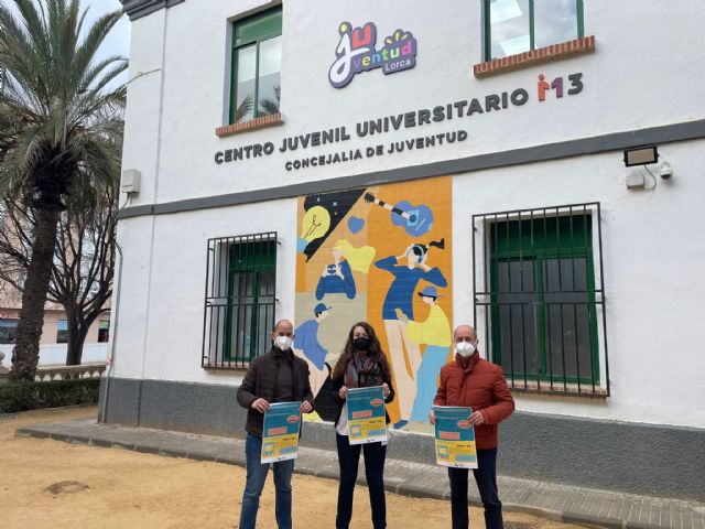 La Concejalía de Juventud ofrece la iniciativa 'Conversaciones Itinerantes en inglés' para que los jóvenes de Lorca puedan mejorar sus habilidades lingüísticas además de conocer Europa - 1, Foto 1