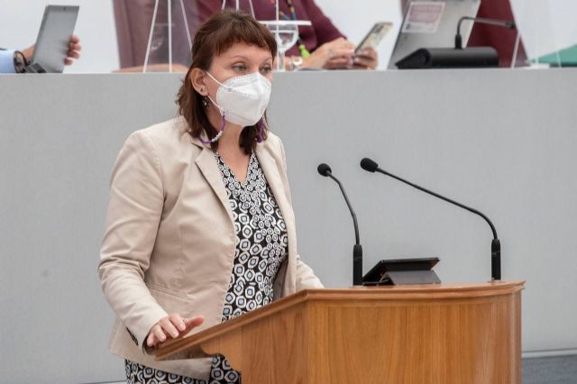 María Marín: López Miras ha dilapidado los 18 millones que el Gobierno de España envió para reducir las listas de espera en dependencia - 1, Foto 1