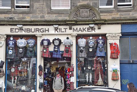 El kilt (o falda escocesa), vinculado especialmente a la historia de Escocia - 1, Foto 1