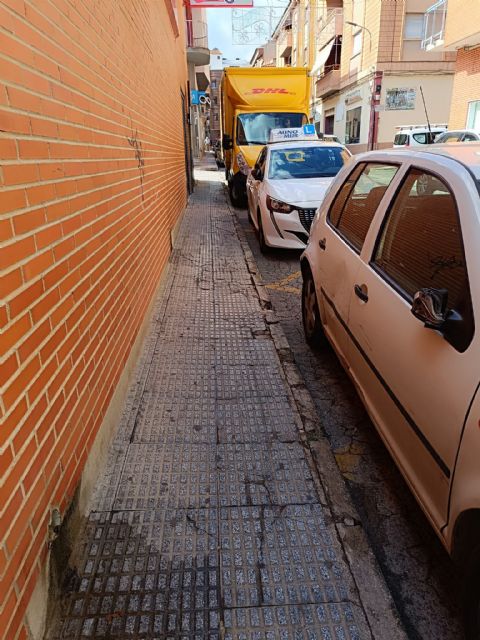 La alcaldesa de Cehegín destaca los avances en accesibilidad urbana con el Programa Mixto de Empleo y Formación - 3, Foto 3