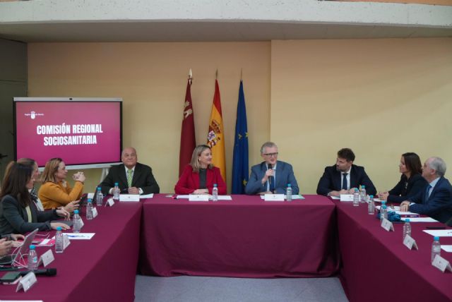 Salud y Política Social preparan un nuevo sistema de continuidad asistencial para mejorar la atención de los usuarios de residencias - 1, Foto 1